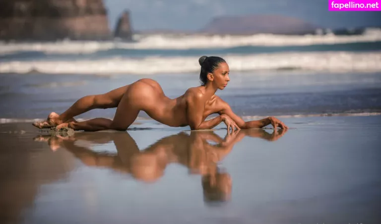 Laetitiamodelfree OnlyFans Thumbnail #TWTryI7kQs