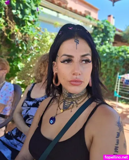 Laetitiaversace OnlyFans Thumbnail #LP7H93okLM