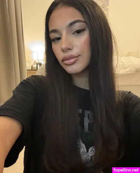 Laeyaa OnlyFans Thumbnail #d5vfJcDcjf