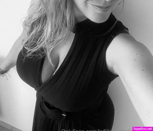 Lafilleacotedecheztoi OnlyFans Thumbnail #e8yAXF5Lpr