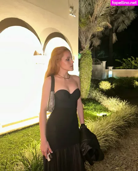 Lafiorio OnlyFans Thumbnail #0qaHMXWf7K