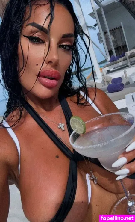 Laiacucci OnlyFans Thumbnail #WvxDVvrFaP