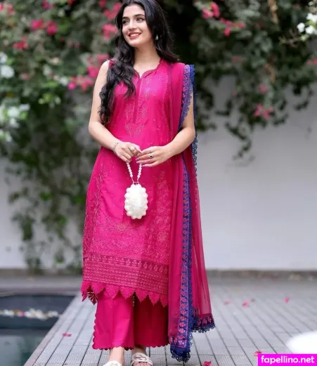 Laiba Khan OnlyFans Thumbnail #vdsJlI6VkH