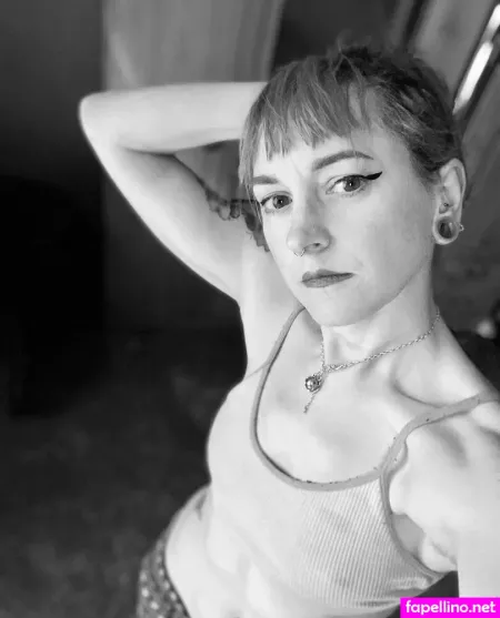 Laikarocket84 OnlyFans Thumbnail #XZJEqha2Oz