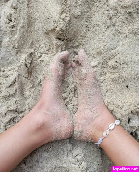 Laila Lou OnlyFans Thumbnail #NfhAjJ3NrF