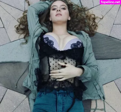 Laila Wolf OnlyFans Thumbnail #SvQStLPf03