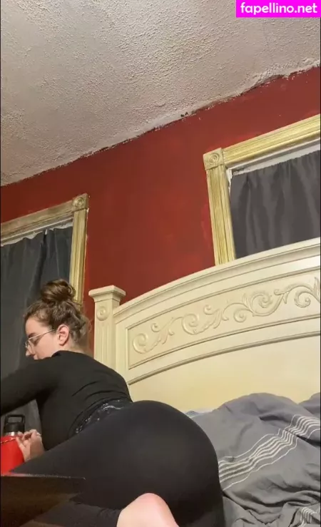 Laila Wolf OnlyFans Thumbnail #lRKkGTtSAq