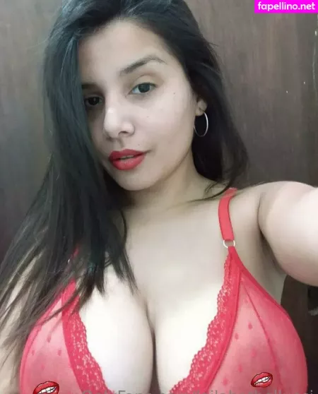 Lailahotbellucci OnlyFans Thumbnail #6IICXNAz81