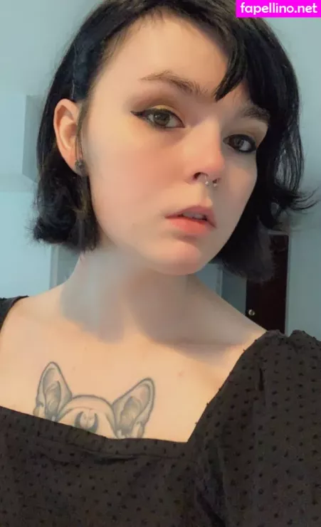 Lain Arbor OnlyFans Thumbnail #5XVjKeuIXl