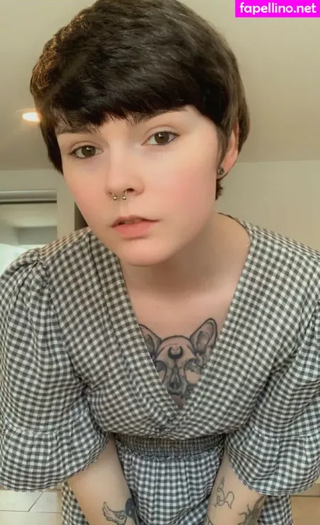 Lain Arbor OnlyFans Thumbnail #HtaO8yTsrp