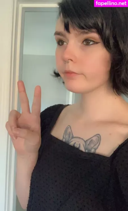 Lain Arbor OnlyFans Thumbnail #NidjbBlMJD