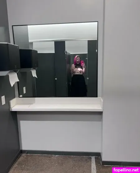 Lainalovesyou OnlyFans Thumbnail #zifs60dyEk