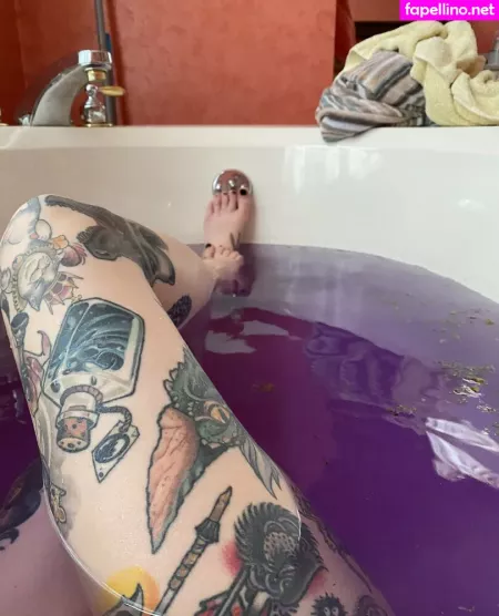 Laineycat 2 OnlyFans Thumbnail #NBM9UJcZVE