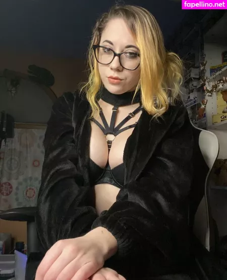 Laineycat 2 OnlyFans Thumbnail #R7lNqM09BN