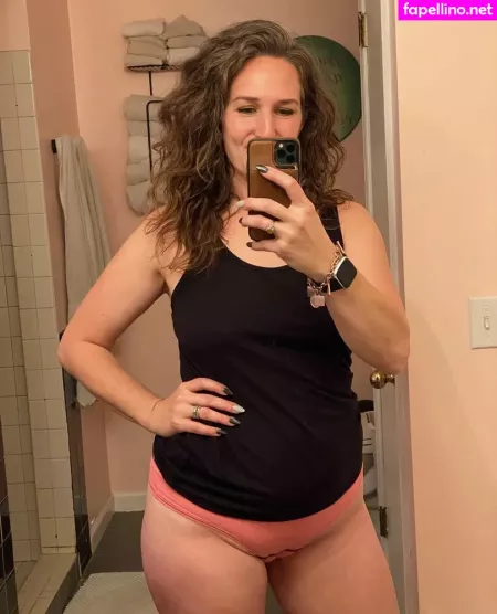 Laineymarie OnlyFans Thumbnail #lD33rIUEVo