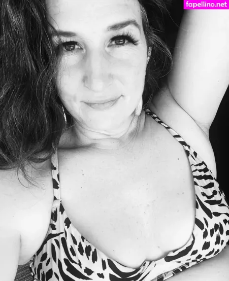 Laineymarie OnlyFans Thumbnail #y7wuejMhvC