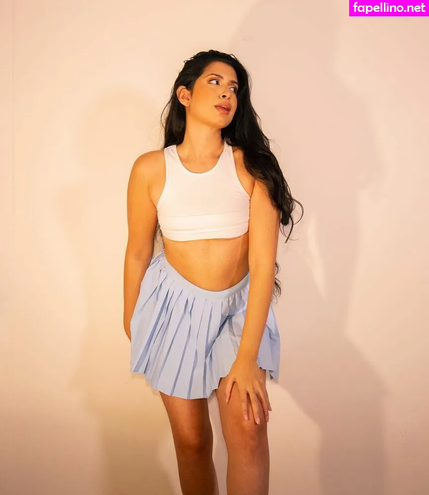 LainieLoveee, lainielovee, lotsoflainie Nude Leaked OnlyFans Photo #WXchUOtObB