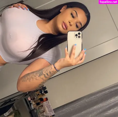 Laixxx OnlyFans Thumbnail #Xh2sDfFXI1