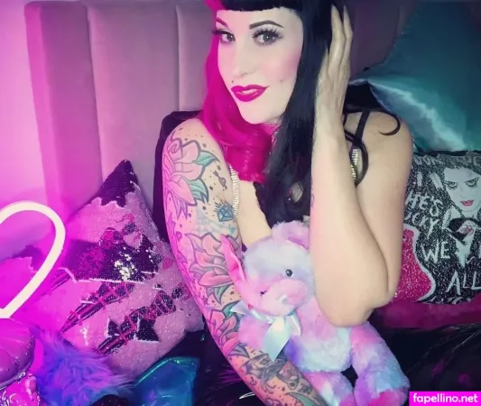 Lajentrois Jen Roomes OnlyFans Thumbnail #siPy3Hc5gm