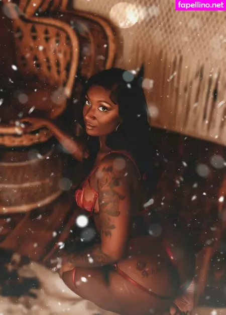 Lakinndra OnlyFans Thumbnail #3uQ6yHZGnr