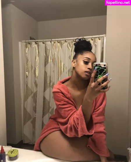 Lala Cakes OnlyFans Thumbnail #67EzbAiO9Q