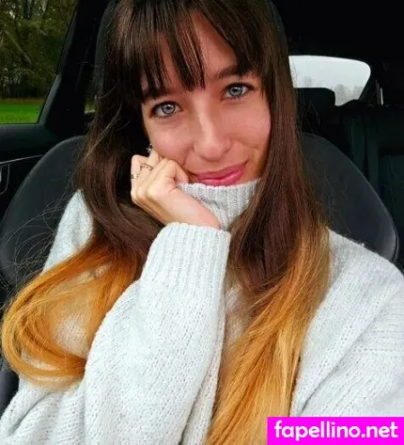 Lala Froehlich 1 OnlyFans Thumbnail #4Q21YNBmXn