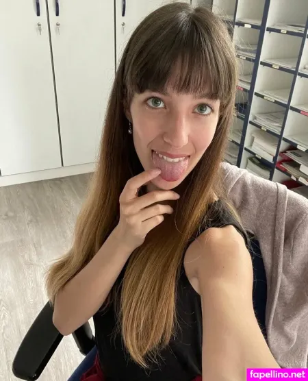 Lala Froehlich 1 OnlyFans Thumbnail #C3ZiIPkXdl