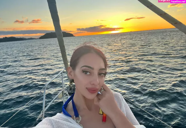 Lalabby444 OnlyFans Thumbnail #BJKb4XEv9Q