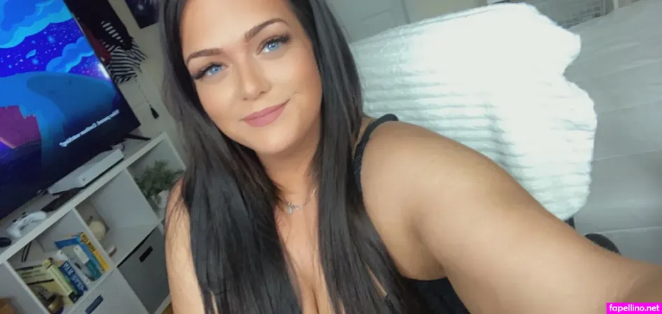 Lalaunderwoodz OnlyFans Thumbnail #aC2NNWFtJj