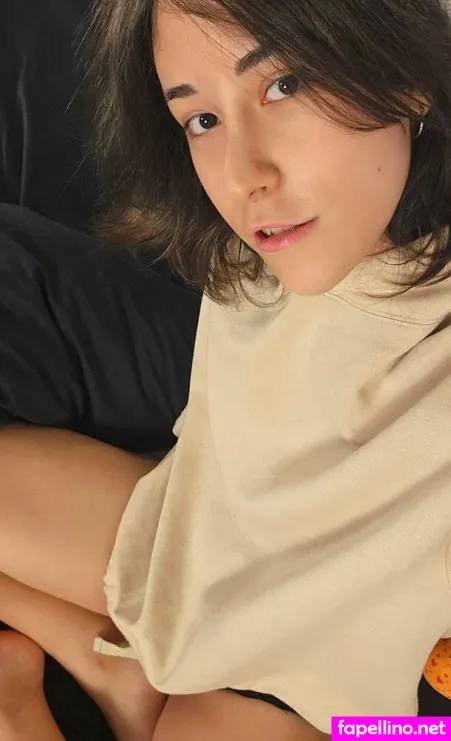 Laliwhite OnlyFans Thumbnail #4Nenm0K2AC