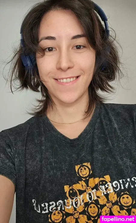 Laliwhite OnlyFans Thumbnail #be0Hu5LIcr