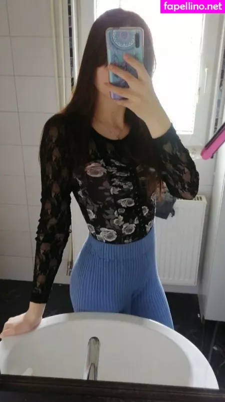 Laly911 Free OnlyFans Thumbnail #BFfMpQwIYr