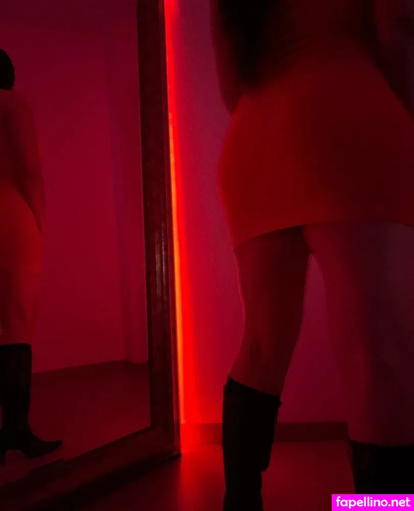 lalyperez100, lapercha03 Nude Leaked OnlyFans Photo #E10klALBYo