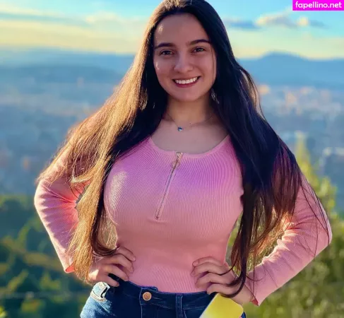 Lamartinezruiz OnlyFans Thumbnail #8zHpHaNxnm