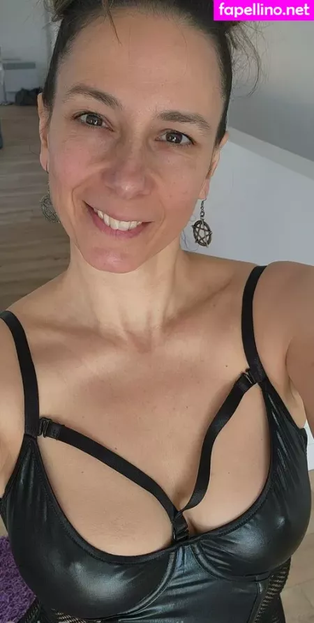 Lamasseuse OnlyFans Thumbnail #gtkjczGlol