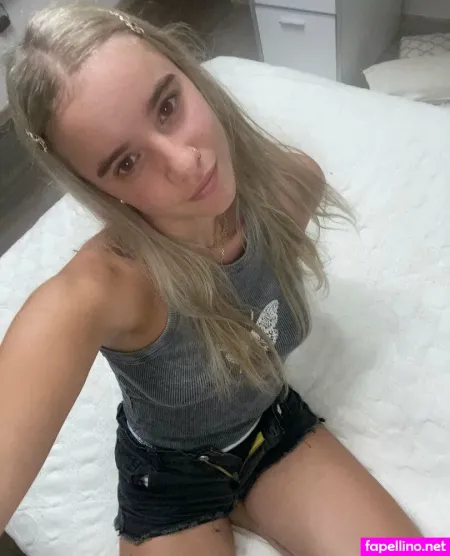 Lambent OnlyFans Thumbnail #Xv0zusgxVe