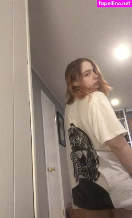 Lamblet OnlyFans Thumbnail #2yKpDbbQwz