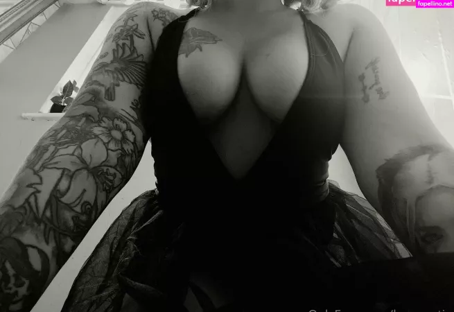 Lana Austin OnlyFans Thumbnail #6QtDuqSg1q