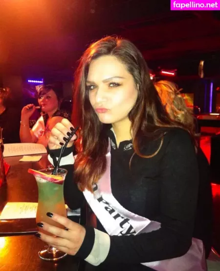 Lana D OnlyFans Thumbnail #XfwDGM3oVF