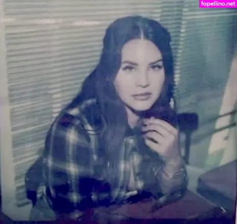Lana Del Rey OnlyFans Thumbnail #BpbPeK285L