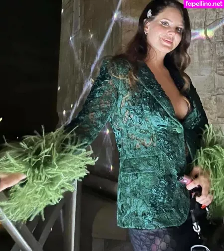 Lana Del Rey OnlyFans Thumbnail #Doie4ABqox
