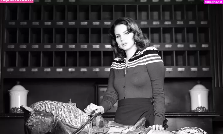 Lana Del Rey OnlyFans Thumbnail #PKLvuuwKkh