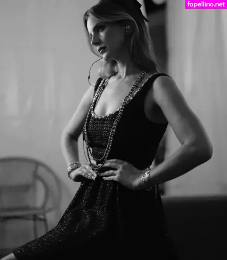 Lana Del Rey OnlyFans Thumbnail #QPmo4Jg2u5