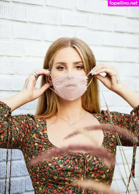 Lana Del Rey OnlyFans Thumbnail #Sqa4jBppsL