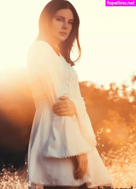 Lana Del Rey OnlyFans Thumbnail #UCO3CeOJuP
