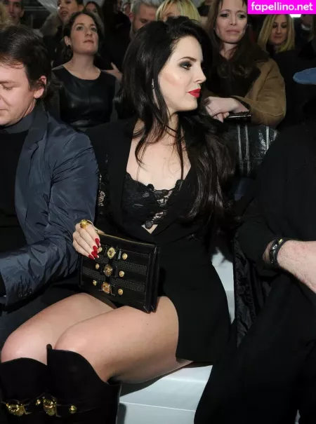 Lana Del Rey OnlyFans Thumbnail #W5uCN2fKwI