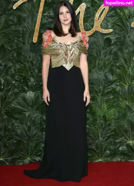 Lana Del Rey OnlyFans Thumbnail #WpaLd6V5AB
