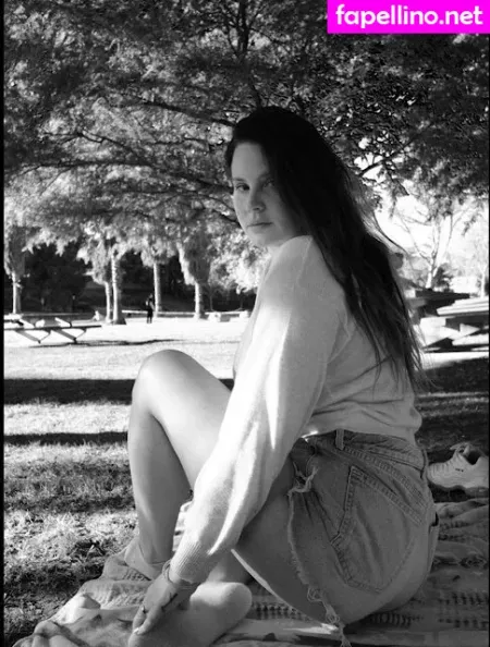 Lana Del Rey OnlyFans Thumbnail #XFr30aDEN7