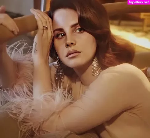 Lana Del Rey OnlyFans Thumbnail #amQp6CFDCP