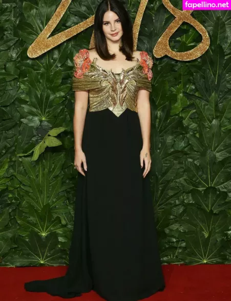 Lana Del Rey OnlyFans Thumbnail #l1zqbpQMpH